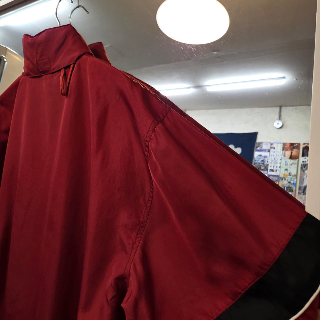 JPN 케파 올드스쿨 레드 배색 바람막이 상품이미지8