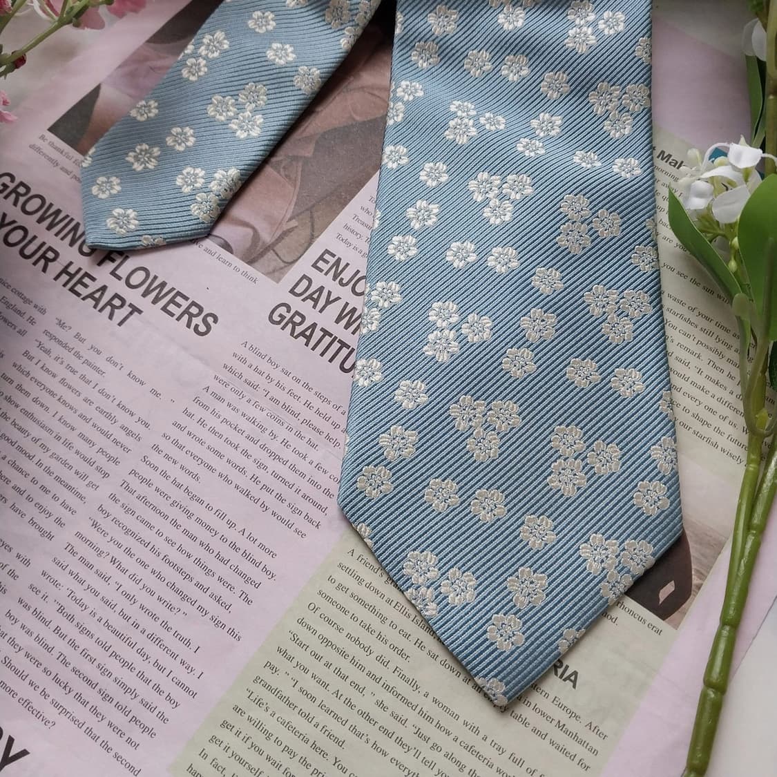 알테아 실크 하늘색 플라워 자카드 넥타이 8.9cm A+등급 K1574
 상품이미지5