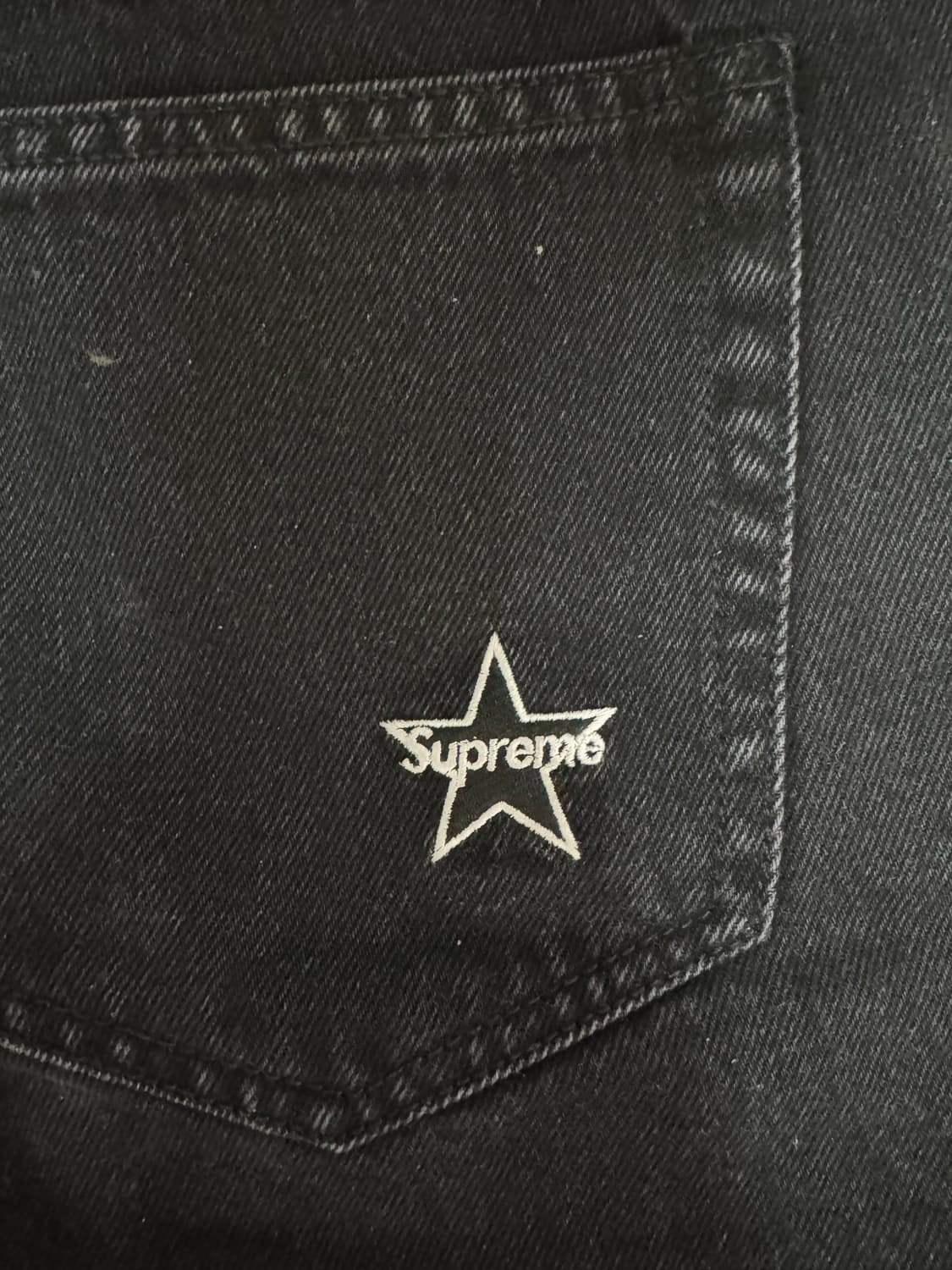 슈프림 레귤러 진 블랙 25FW (34) 상품이미지3