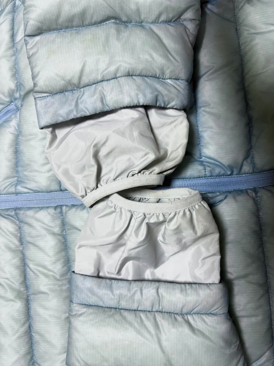 산산기어 23fw 서픽스 패딩 자켓 스카이블루 상품이미지4