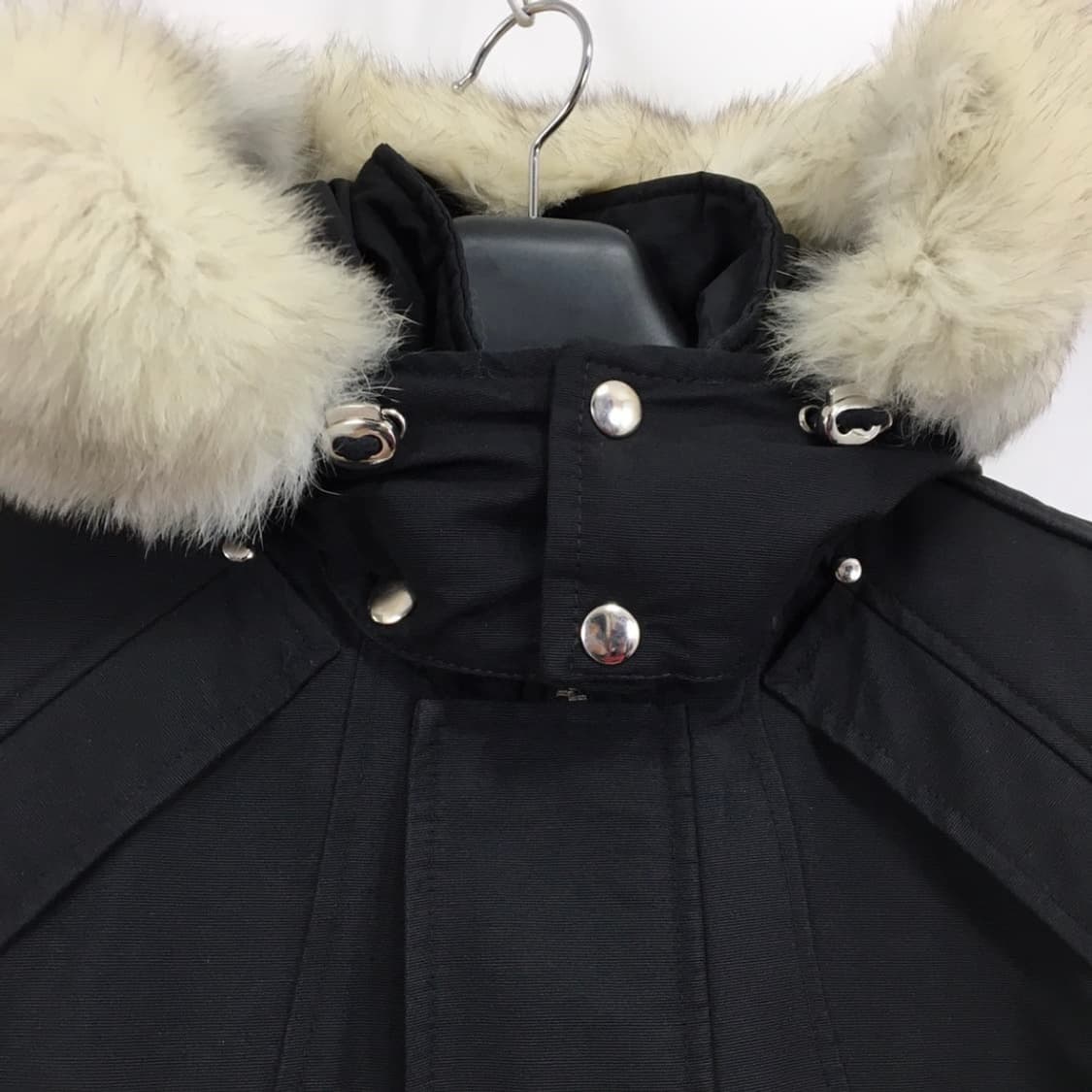 무스너클(국내정품) 폭스털 덕다운 스틸링패딩 S 상품이미지2