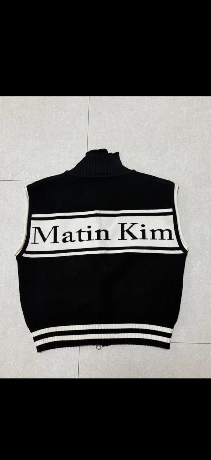 마뗑킴 니트 베스트 블랙 상품이미지1