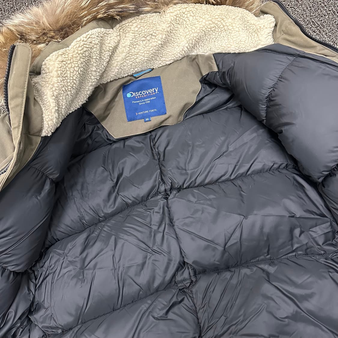 디스커버리 야상 덕다운 롱패딩 점퍼 카키 95(M) 상품이미지7