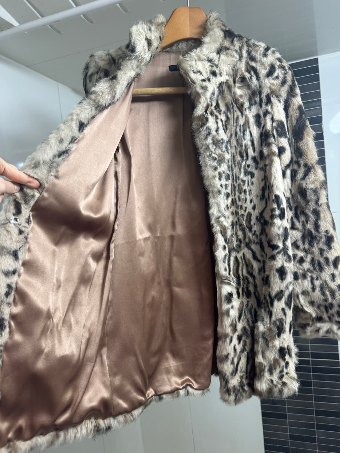 funktional 펑셔널 토끼털 코트 상품이미지5