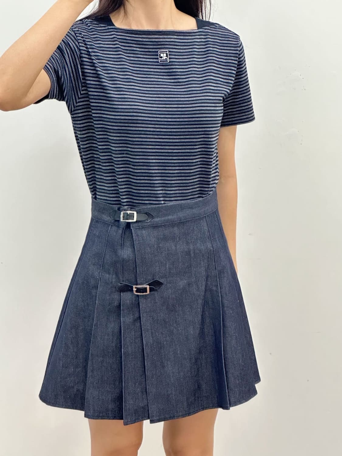 courreges / 꾸레쥬 스트라이프 스퀘어넥 반팔 티셔츠  상품이미지9