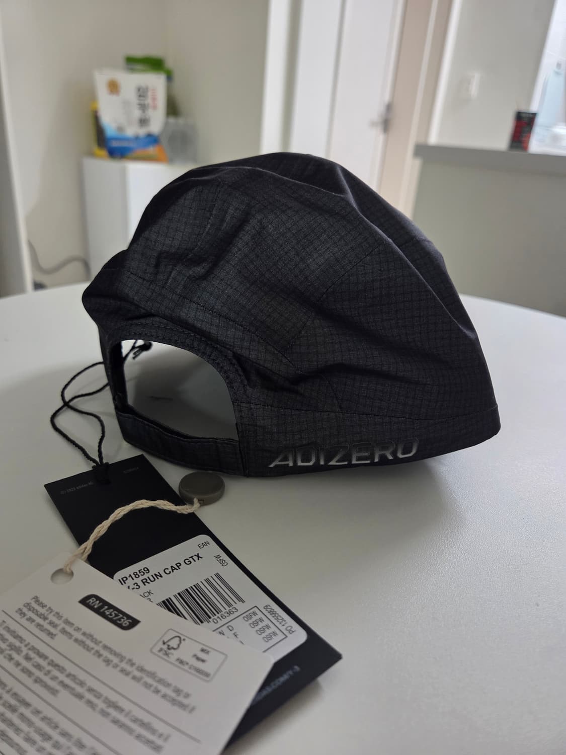 Y-3 Run Cap GTX (Black) 상품이미지2