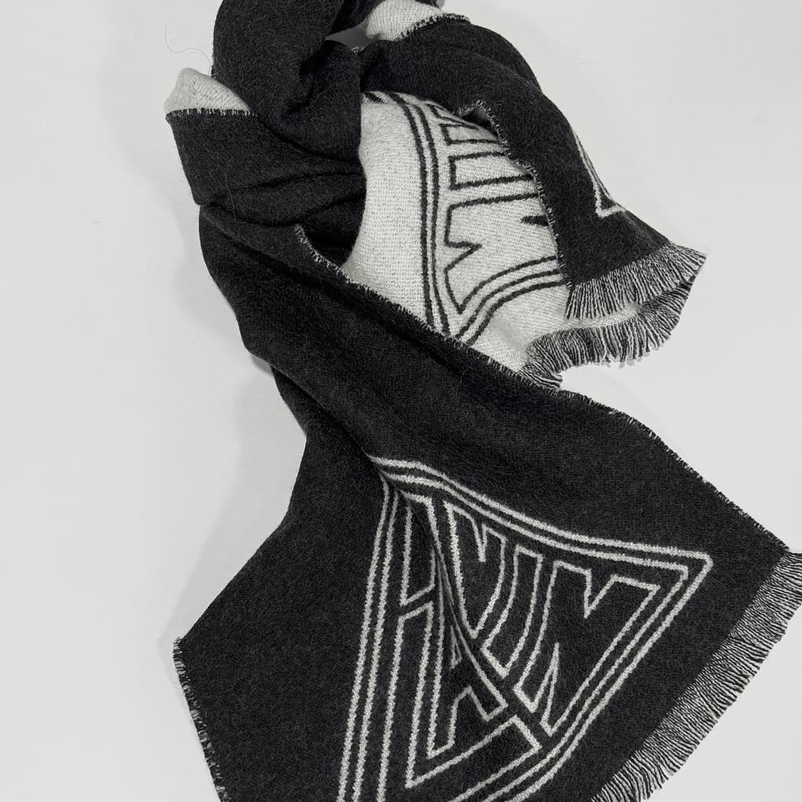 랑방파리 자카드 로고 투톤 울 머플러 상품이미지1