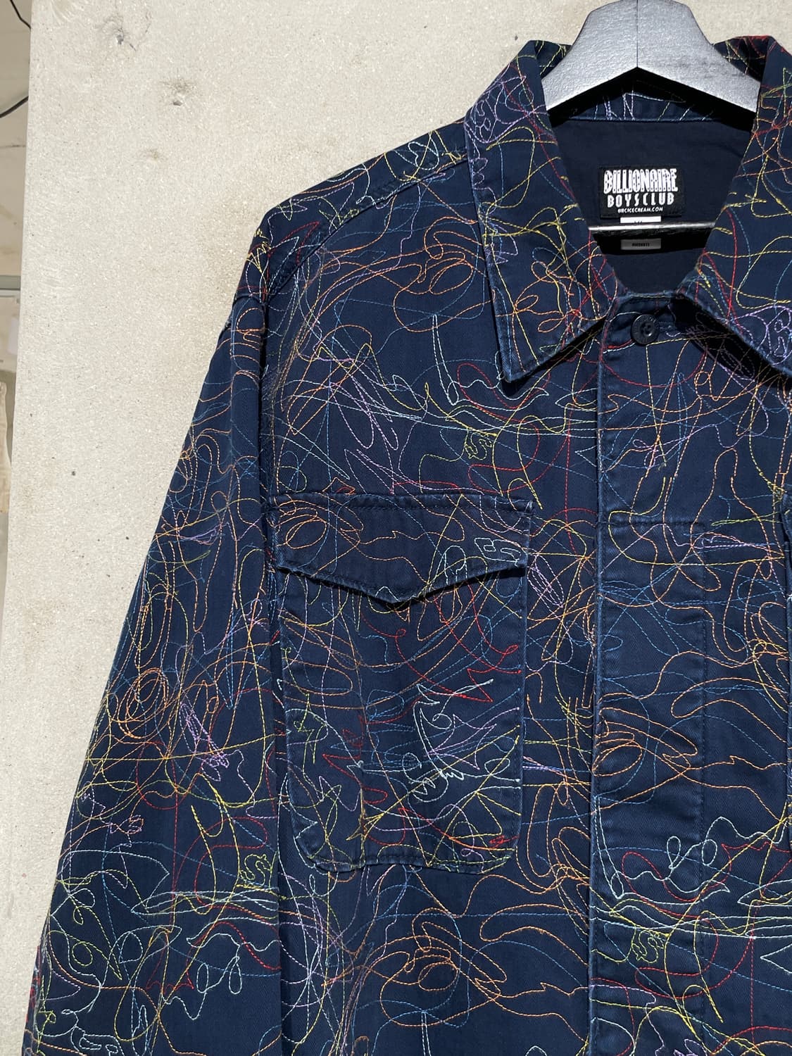 빌리어네어 보이즈 클럽 네이비 갤럭시 히든 버튼 자켓 상품이미지2