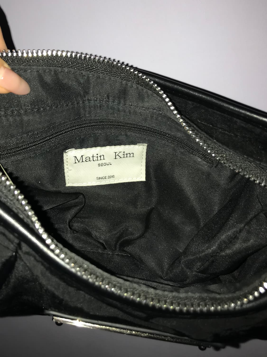 Matin Kim 마뗑킴 마들렌 라운드백 상품이미지4