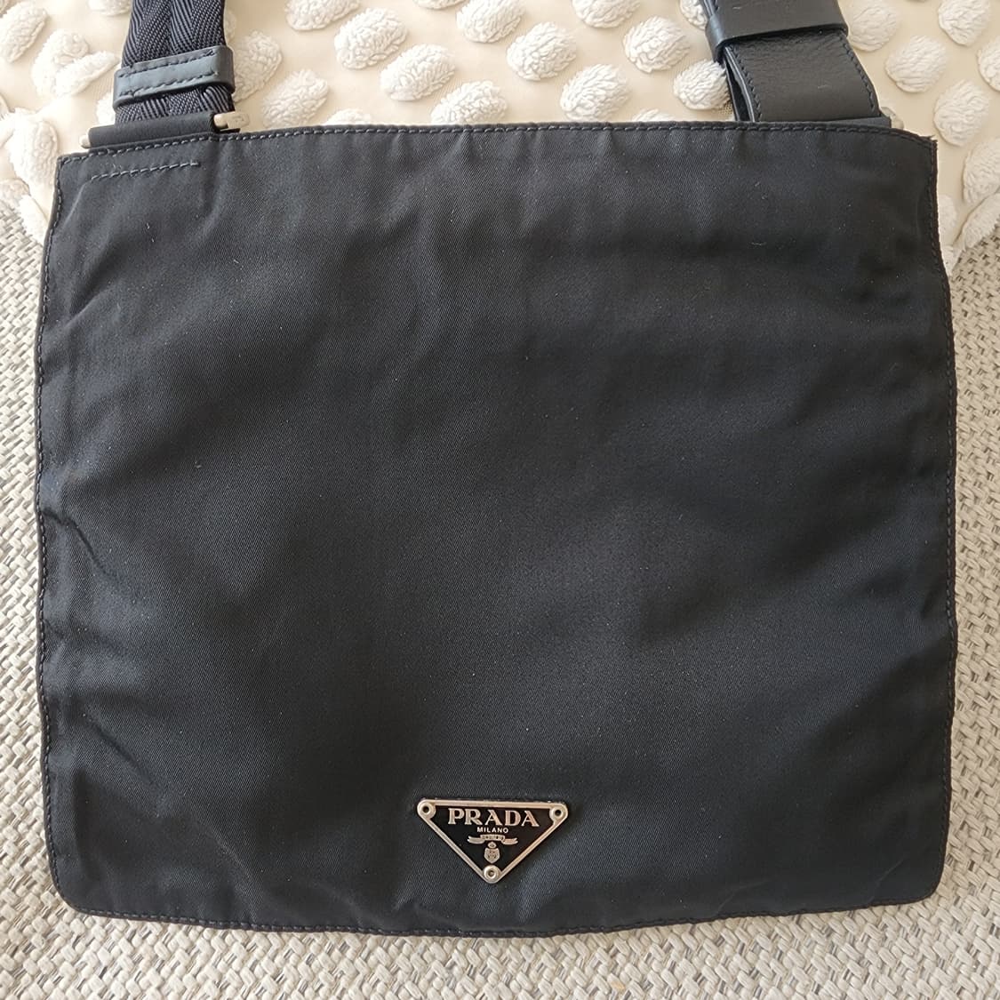 상태최상 프라다 나일론 플랫 미니 크로스백 숄더백 블랙 상품이미지3