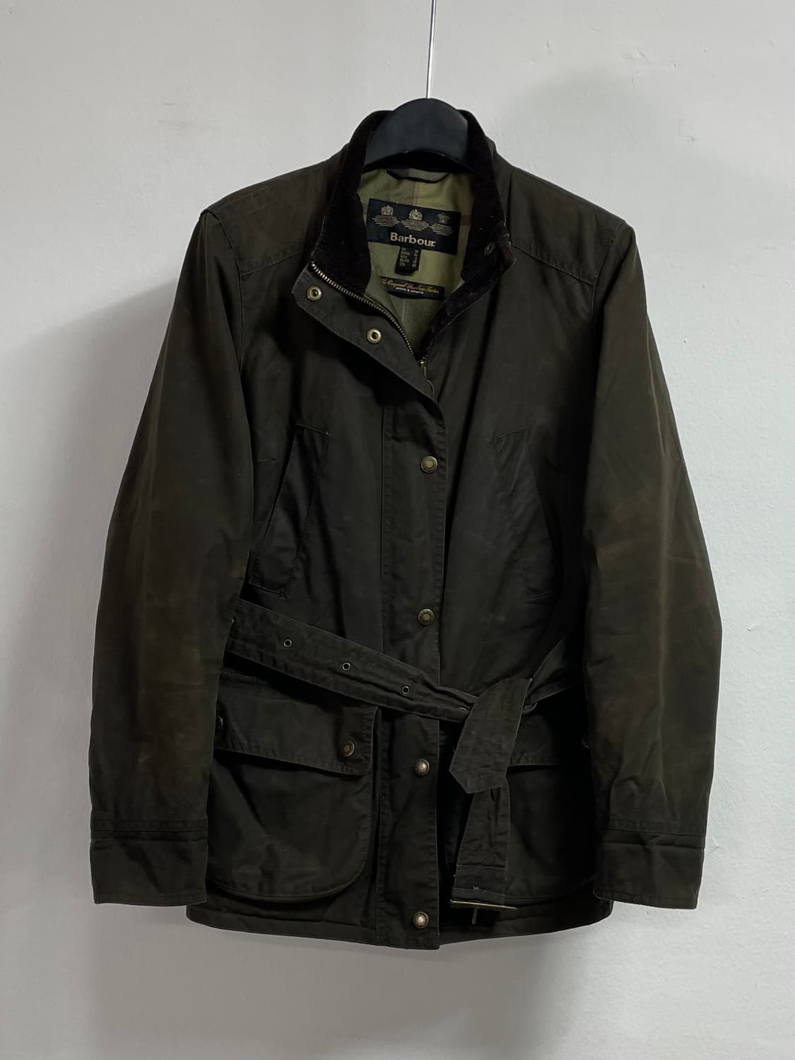 바버 몽고메리 우먼스 카키 벨티드 왁스자켓 (on.157)   상품이미지1