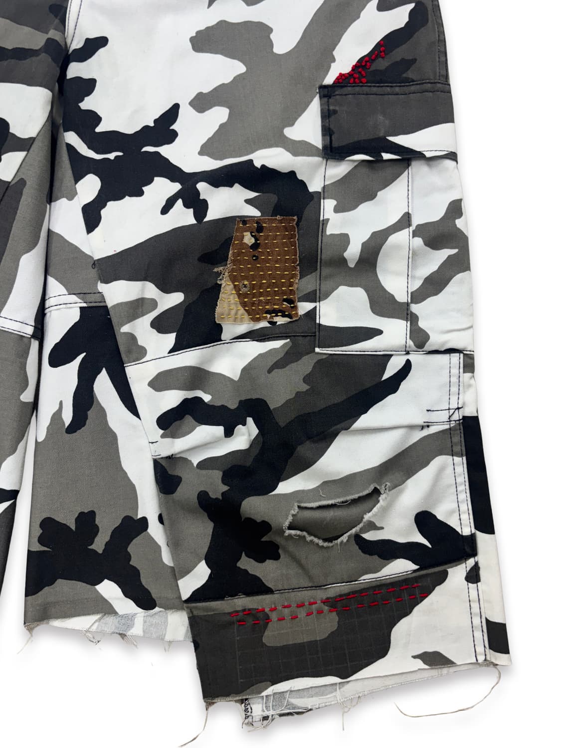 Distressed Sashiko Snow camo Bermuda _ 2 상품이미지4