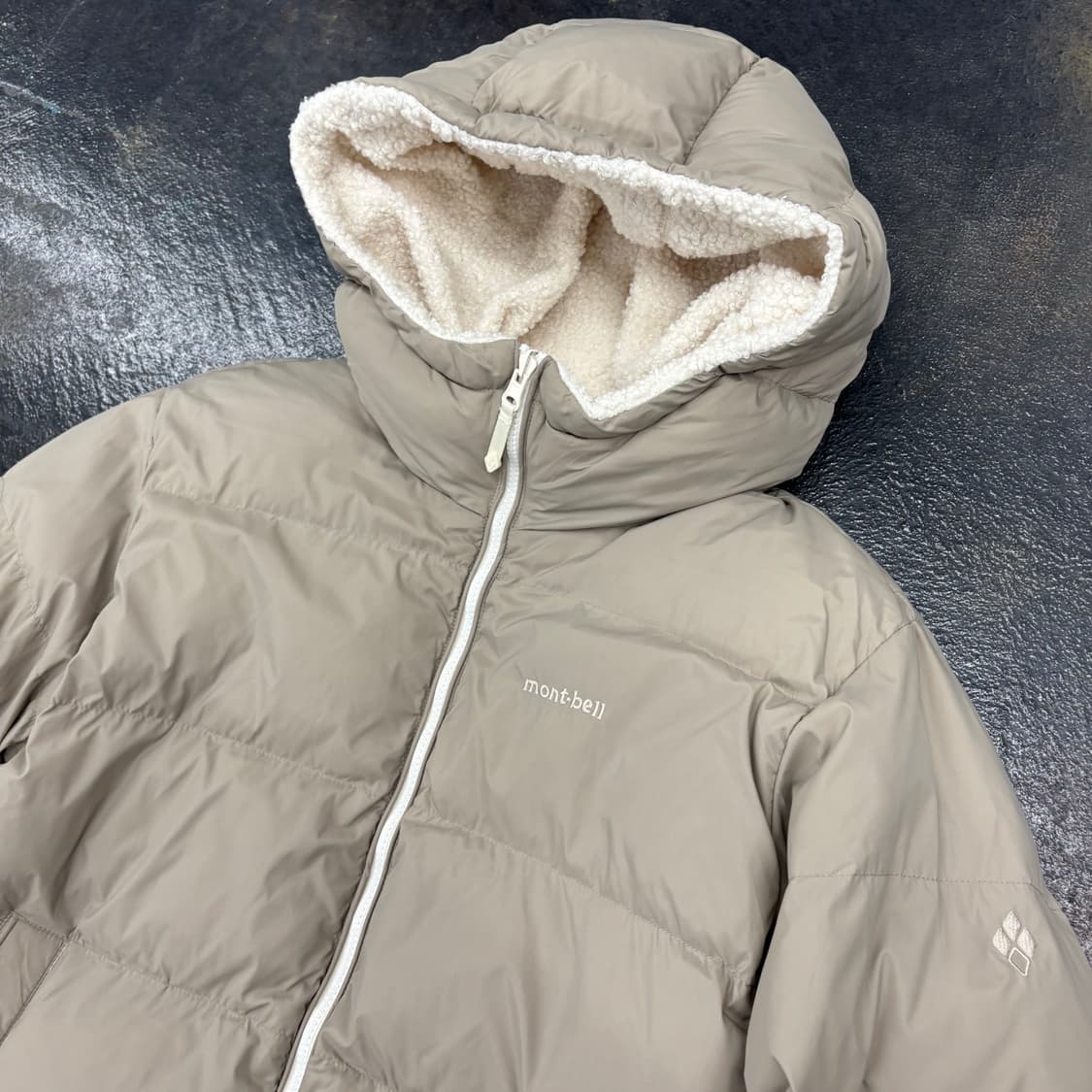 (105)몽벨리버시블패딩 상품이미지3