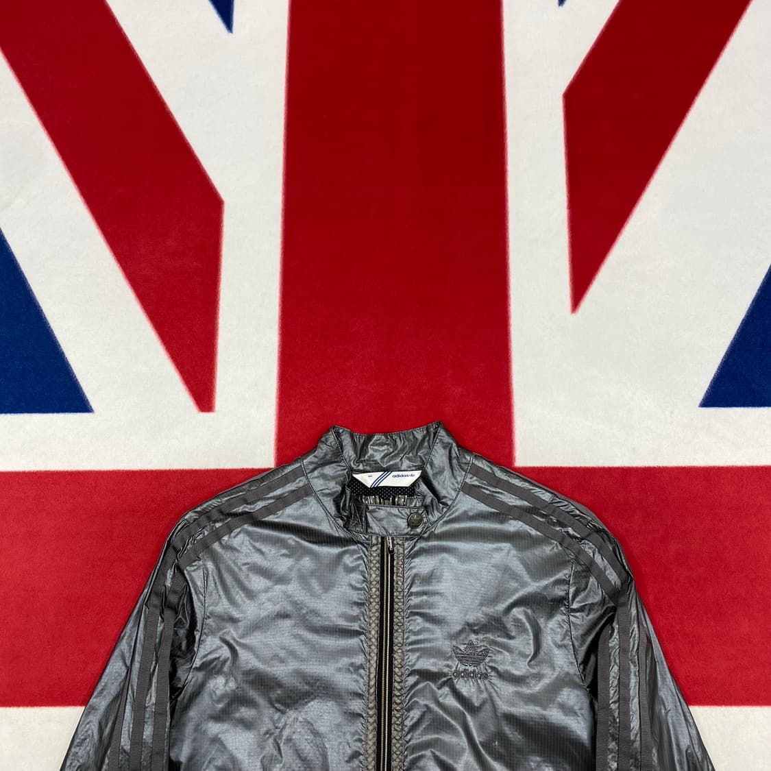 아디다스 글로시 바람막이 여성85 상품이미지2