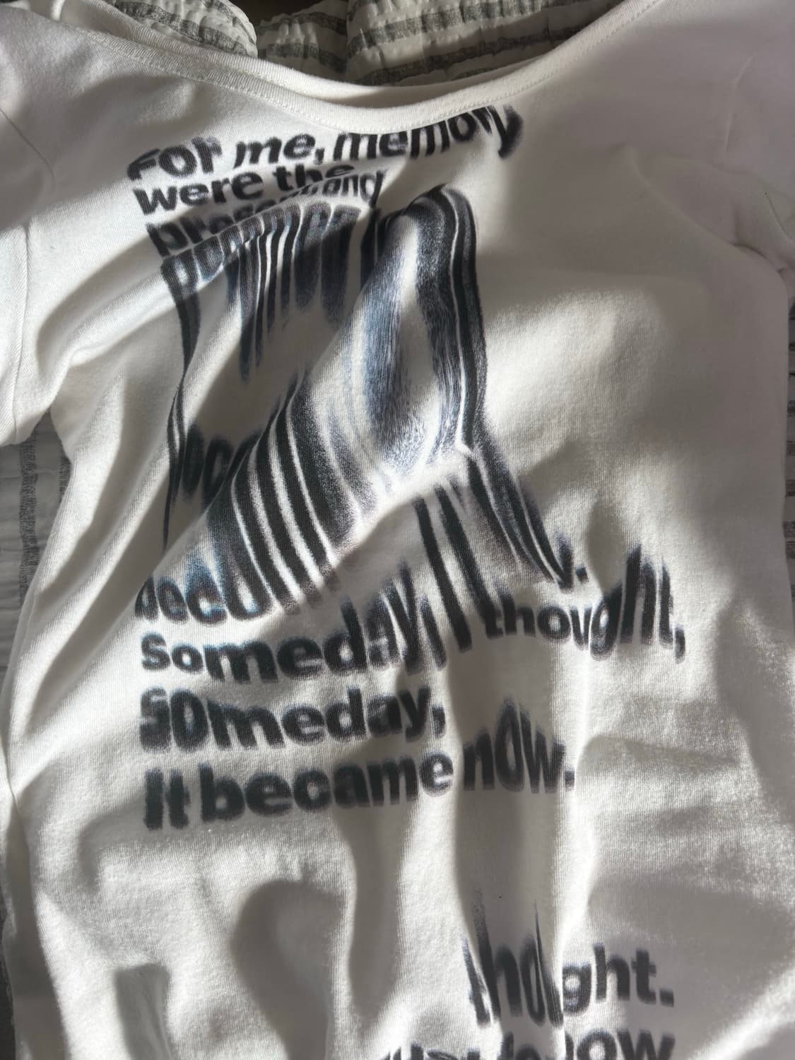 나체 플로우 슬림 핏 롱슬리브 아이보리 0 상품이미지2