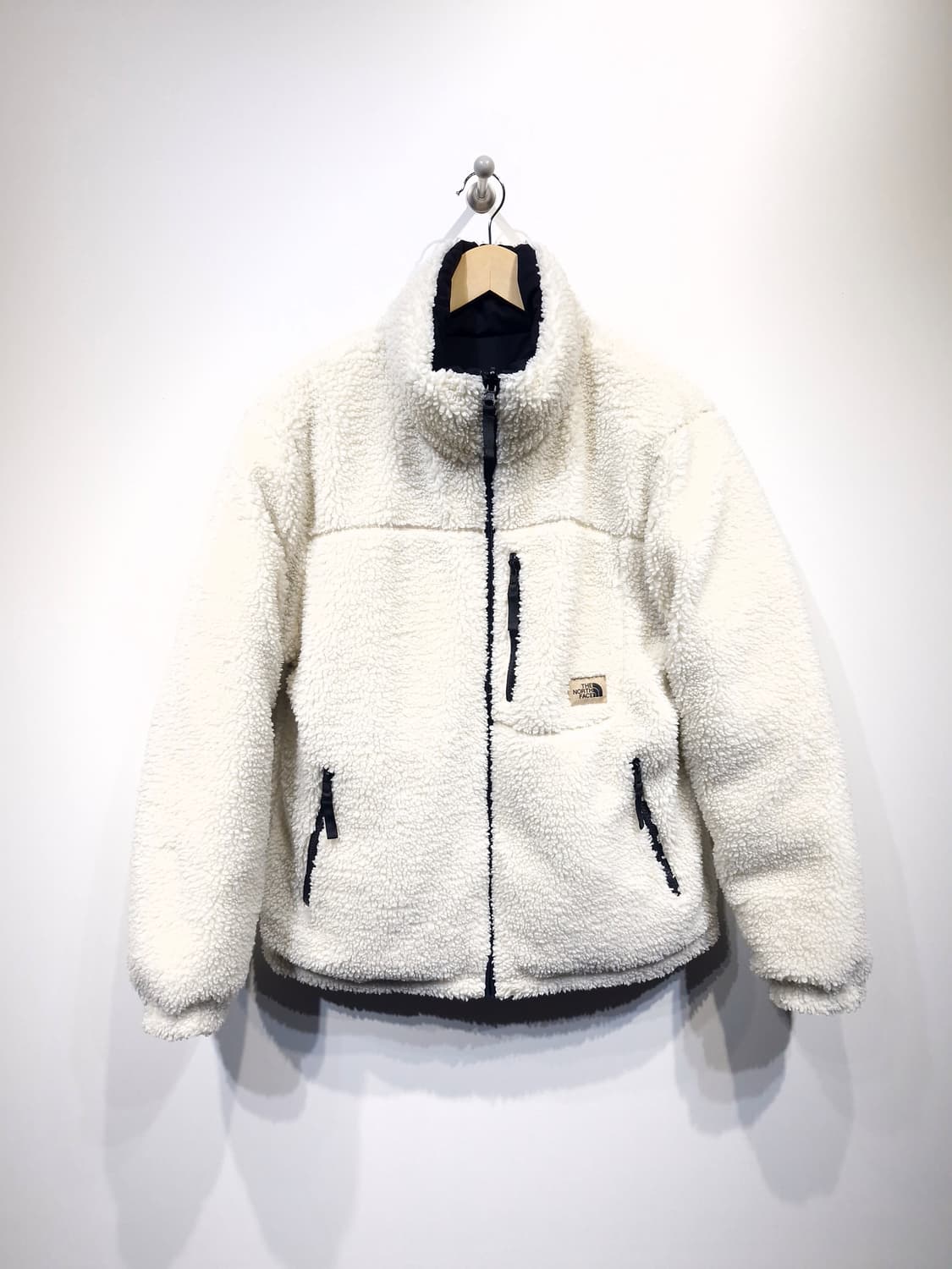 노스페이스 비베러 리버시블 쉐르파 구스다운 푸퍼패딩_M 상품이미지3