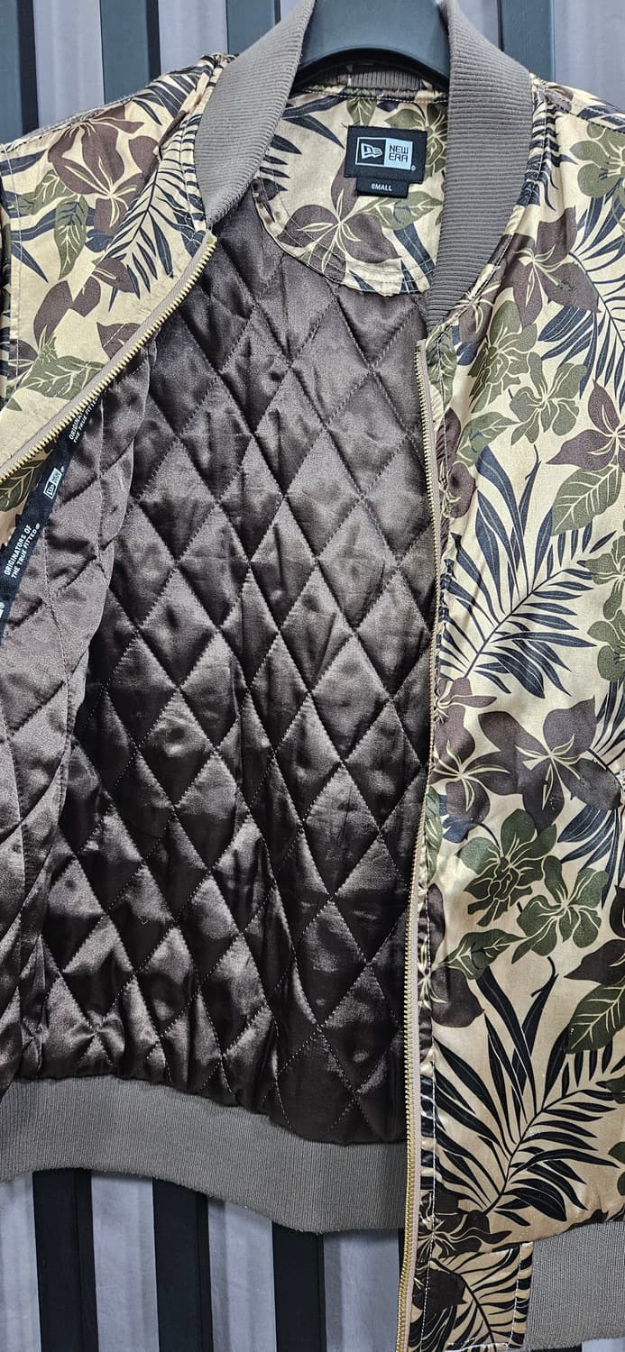 뉴에라 플라워 패턴 블루종 S 상품이미지4