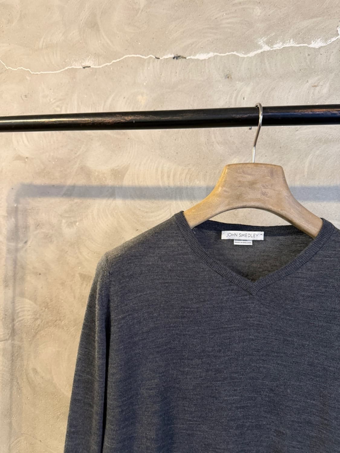 존스메들리 브이넥 니트 100 상품이미지2