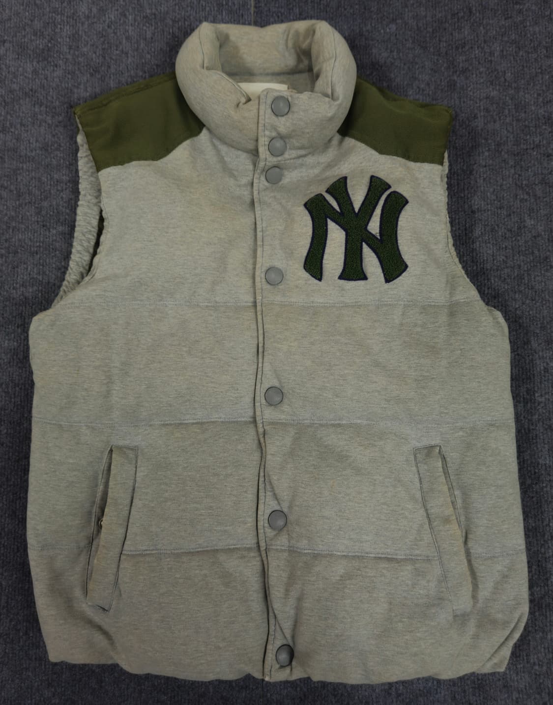 MLB 양키스 패딩 조끼(급처) 상품이미지1