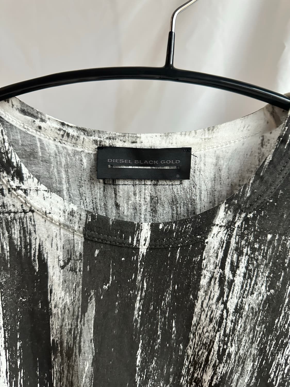 디젤 블랙 골드 died 반팔 상품이미지3