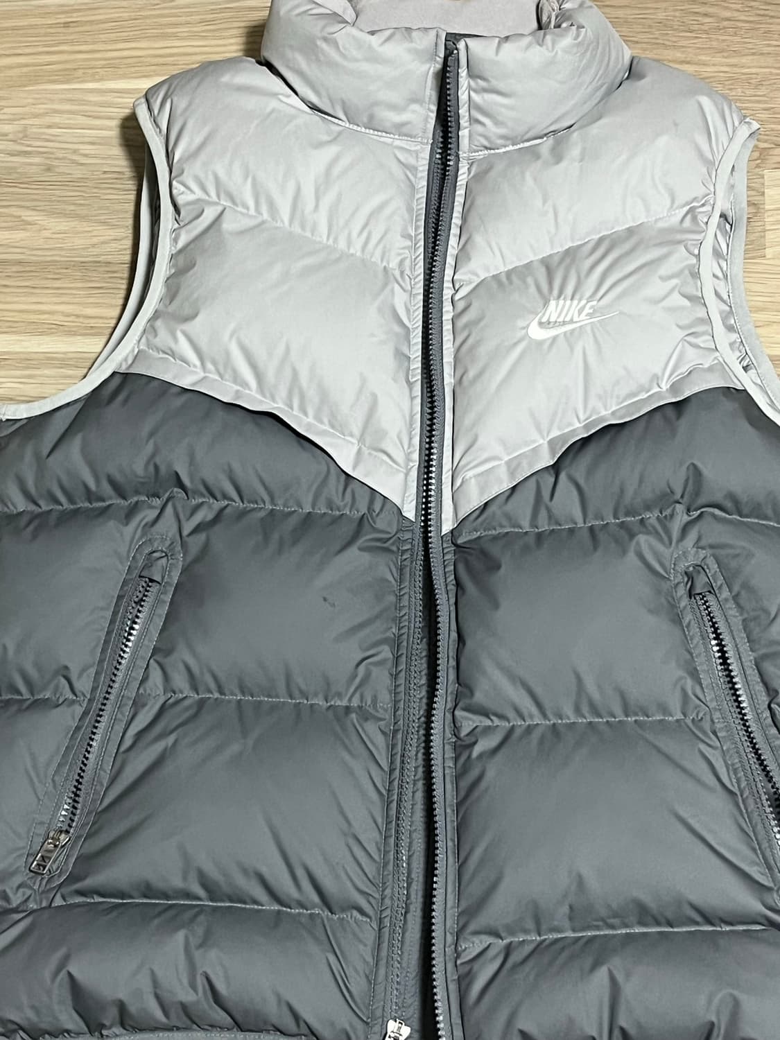 나이키 윈드러너 패딩조끼 상품이미지1