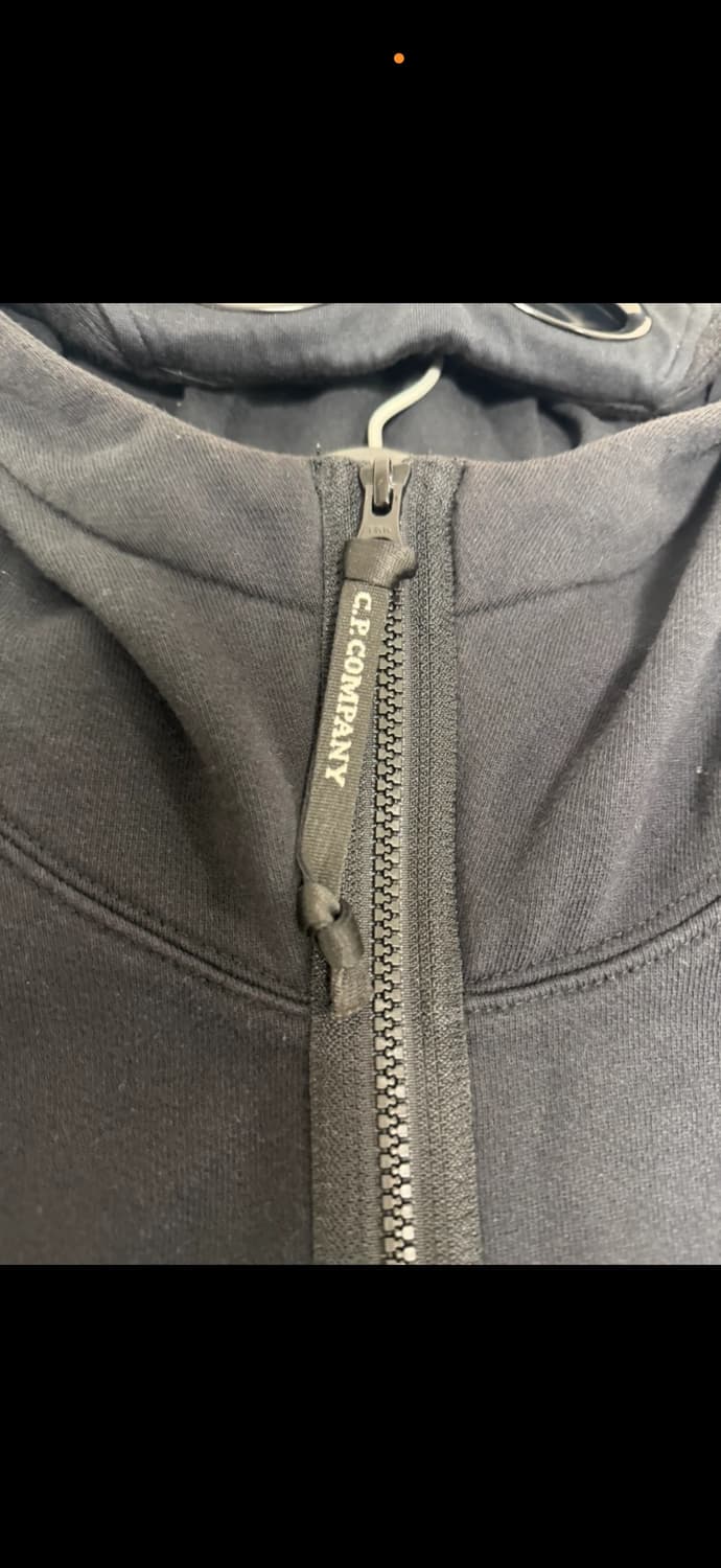 C.P. Company 고글 후드 하프집업 블랙 M 상품이미지3