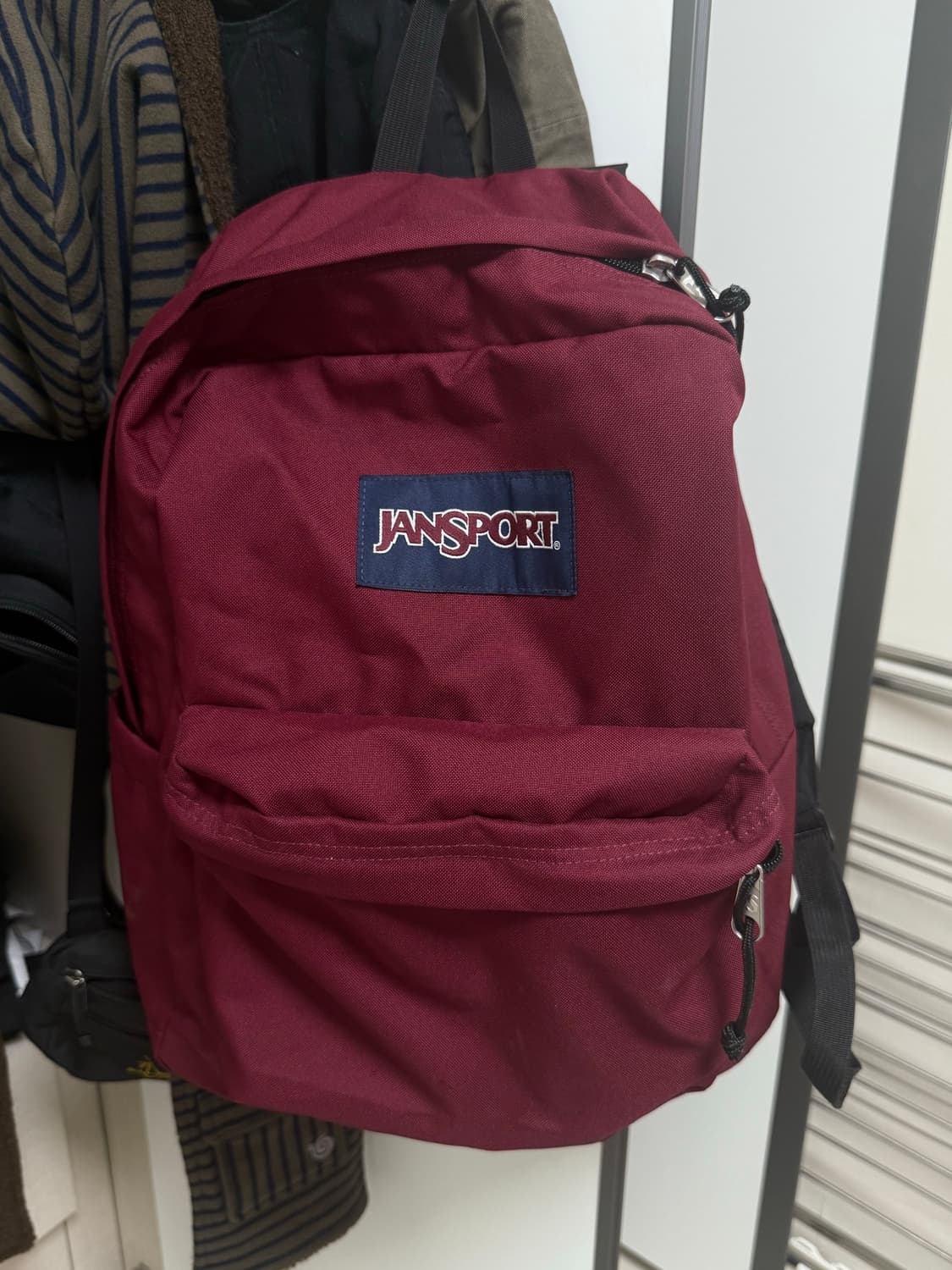 잔스포츠 백팩 상품이미지1