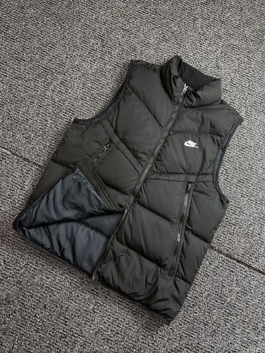 나이키 써미핏 윈드러너 다운 패딩 베스트 2105 상품이미지1