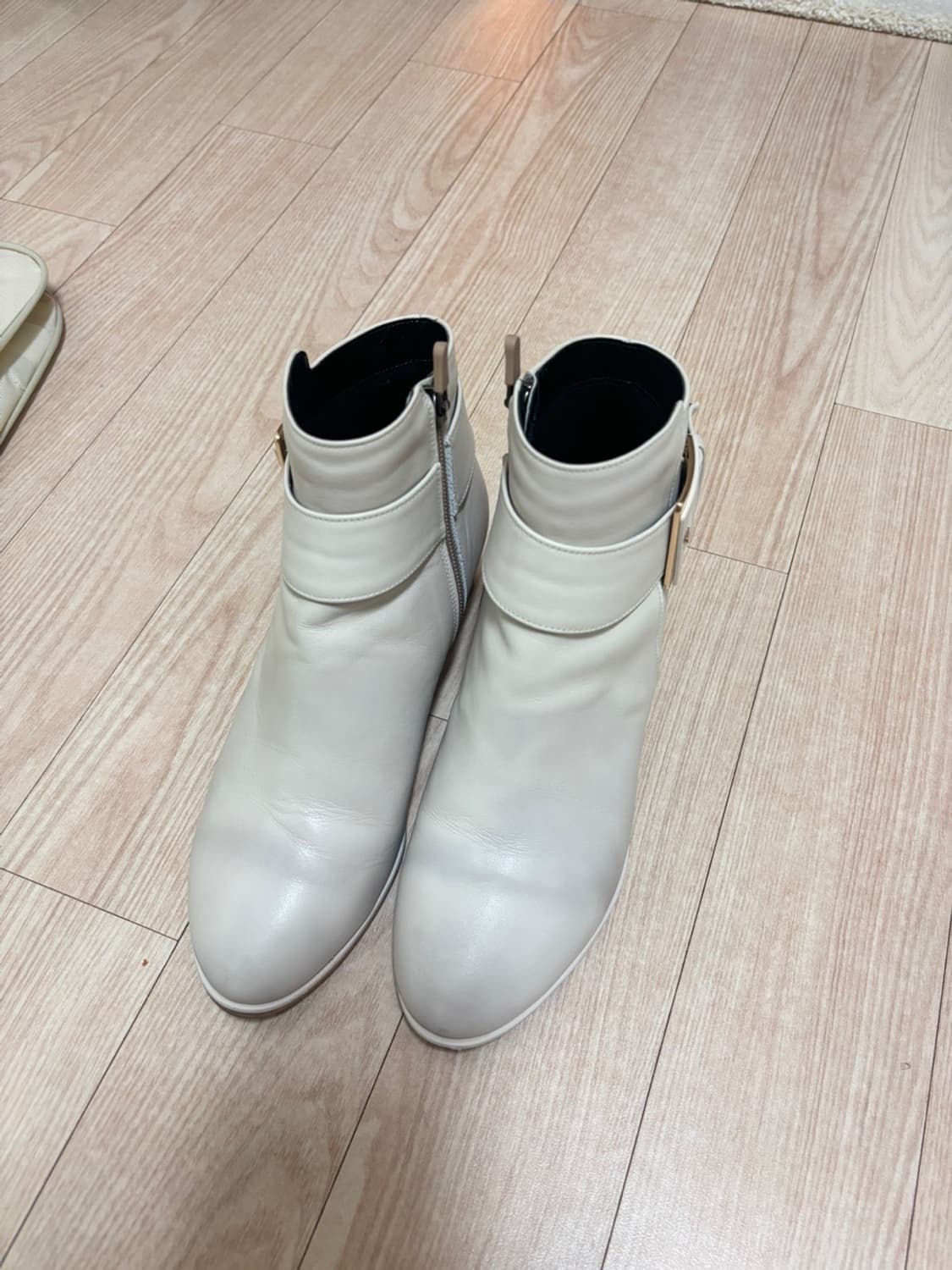 [미소페] 아이보리 앵클부츠 (240/4cm) 상품이미지6