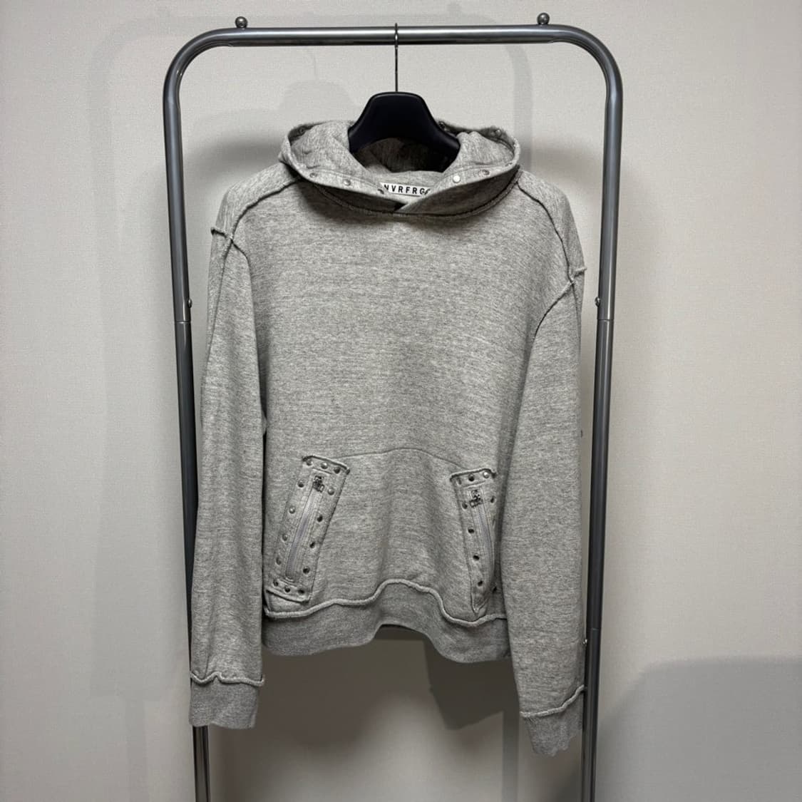 2) 네버포겟 NVRFRGT 스터드 후디 후드 상품이미지1