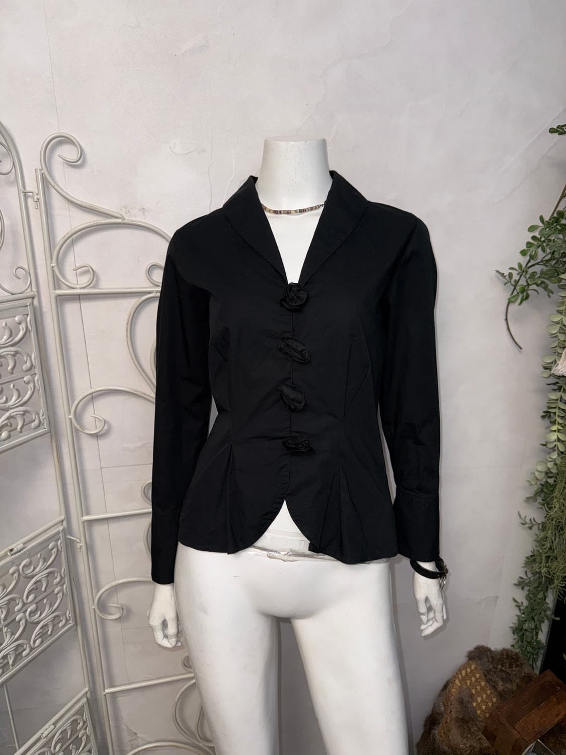 Anne Fontaine black rose button blouse  상품이미지2