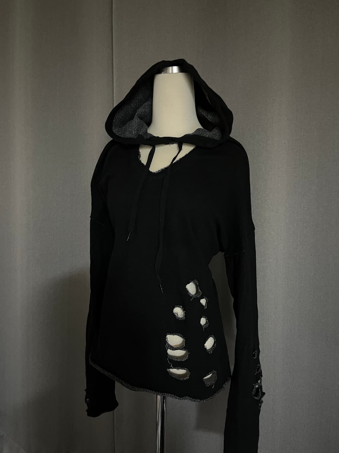 데미지 후드티 상품이미지1