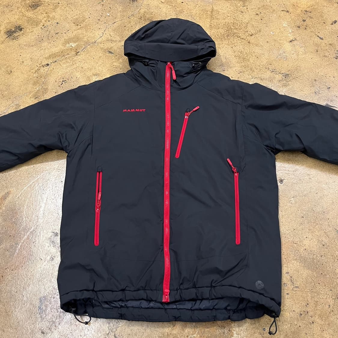 [정품/M] 마무트 바람막이 윈드스토퍼 점퍼 b18 상품이미지3