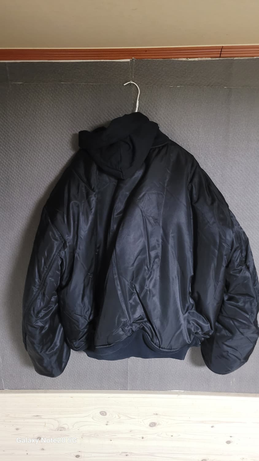 발렌시아가 봄버자켓 상품이미지2