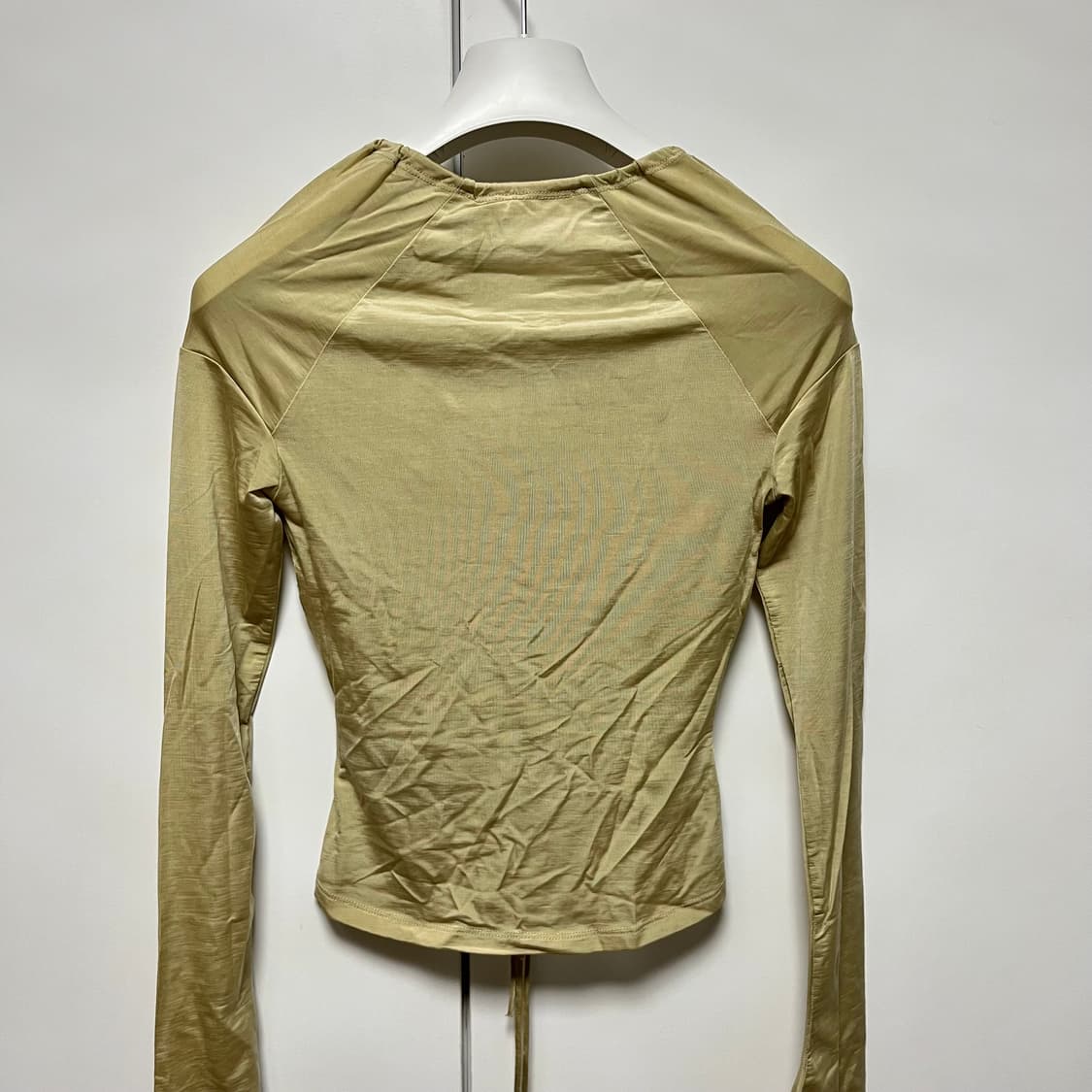 [XS]노울스 25ss 셔링 블라우스 상품이미지3