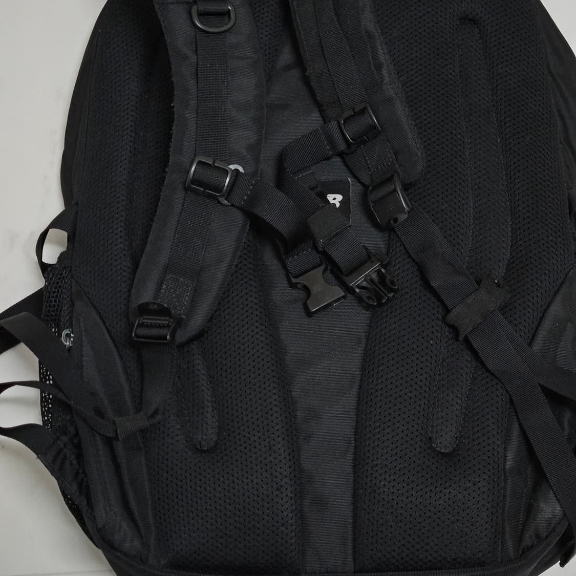 뉴발란스 스트링 백팩 블랙 상품이미지3