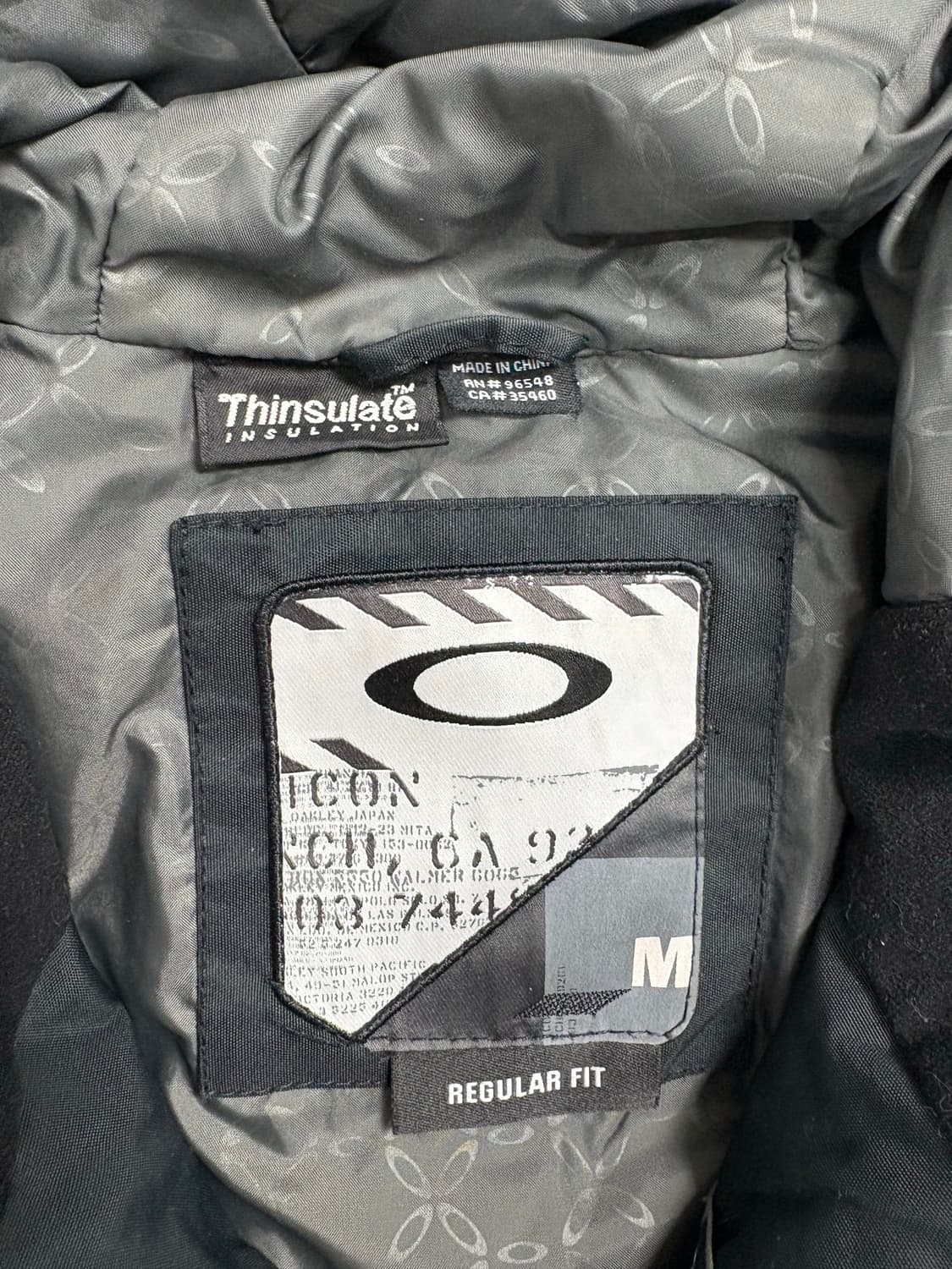 오클리 패딩 점퍼 블랙 상품이미지8