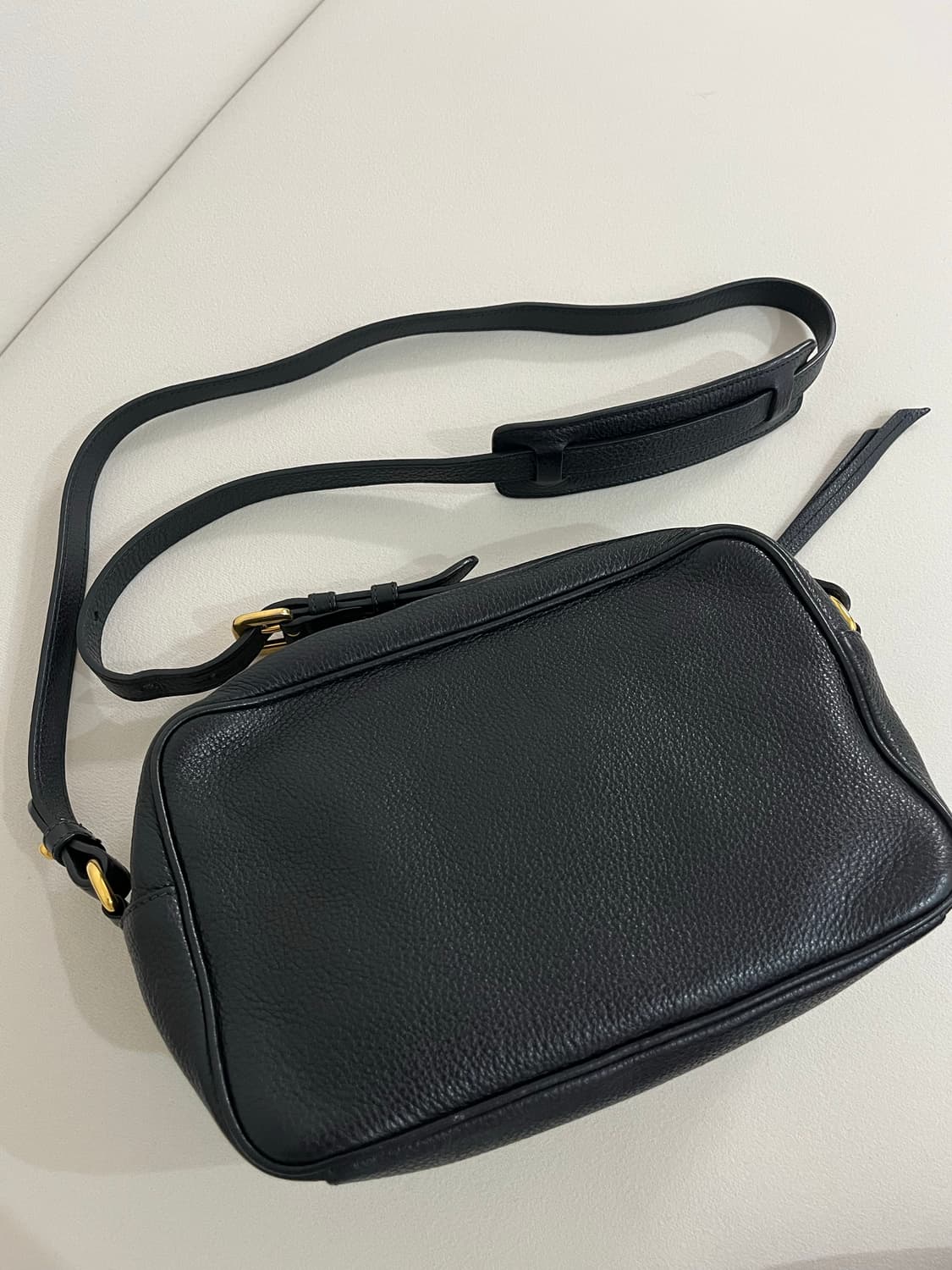 프라다 레더백 상품이미지2