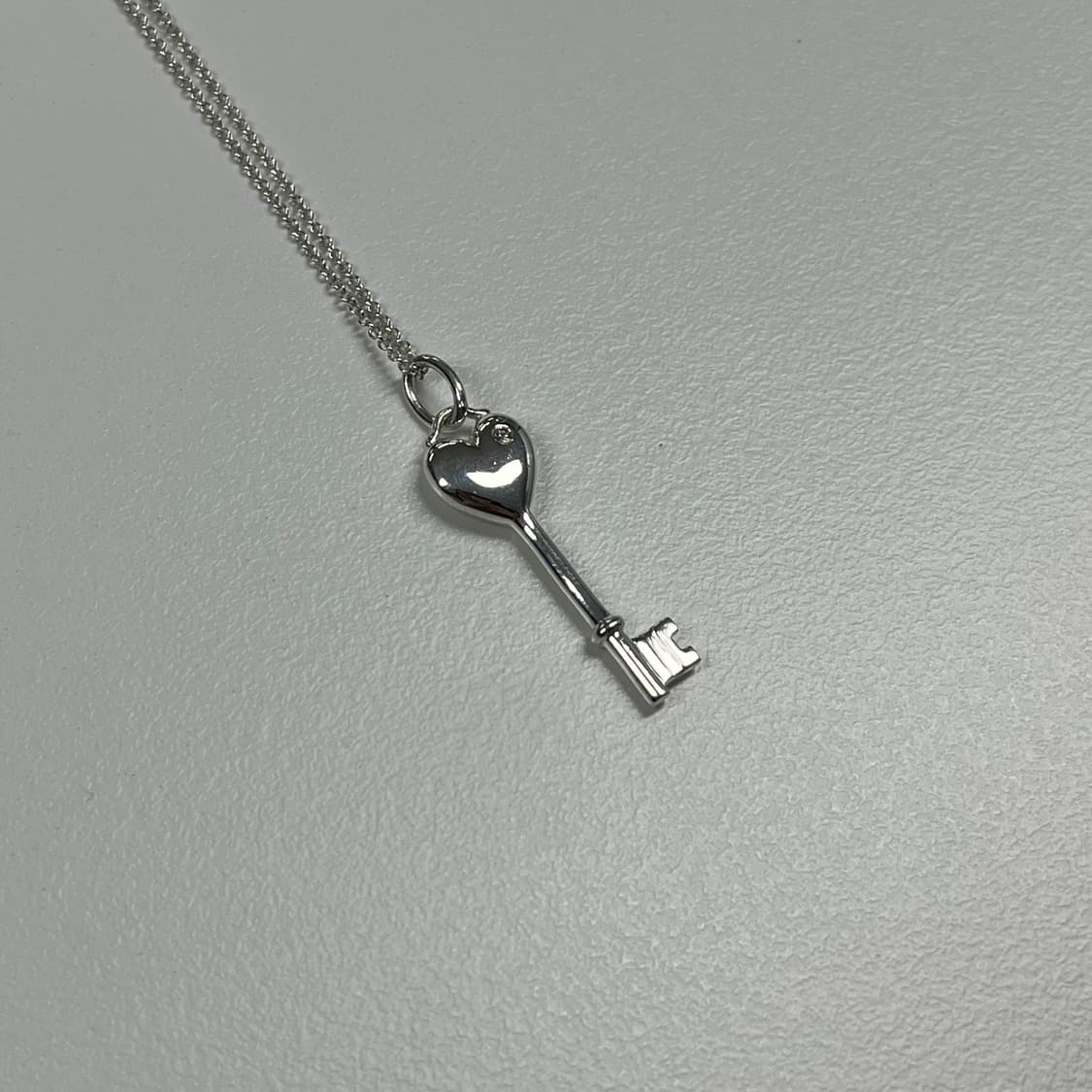 티파니앤코 다이아 하트 태그키 목걸이 상품이미지2