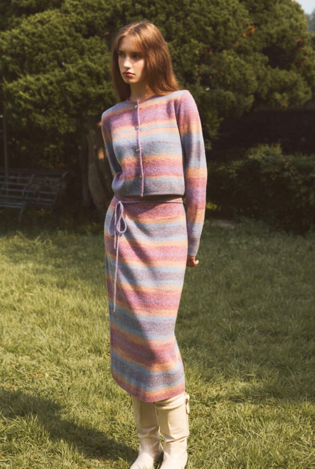 ✨EVMOIU 에브모우 그라데이션 하트 버튼 가디건 + 스커트 세트 판 상품이미지2