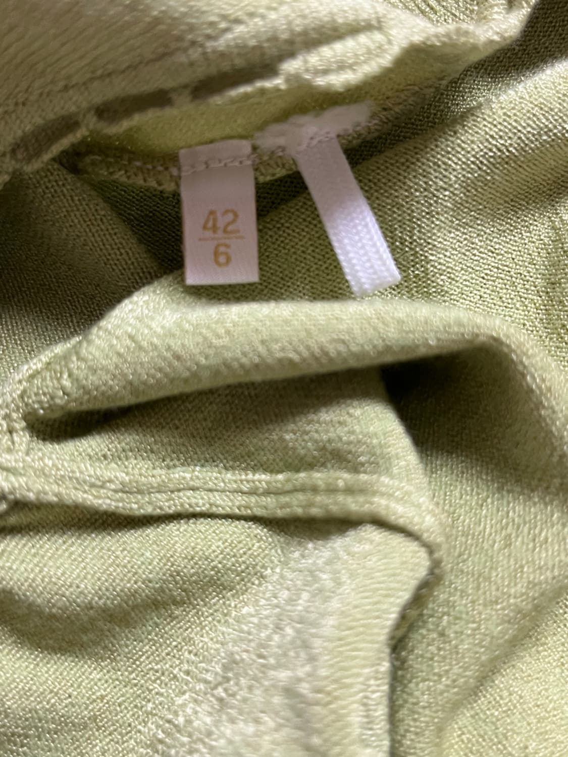 VALENTINO 라임 그린 니트 스퀘어넥 정품 상품이미지5