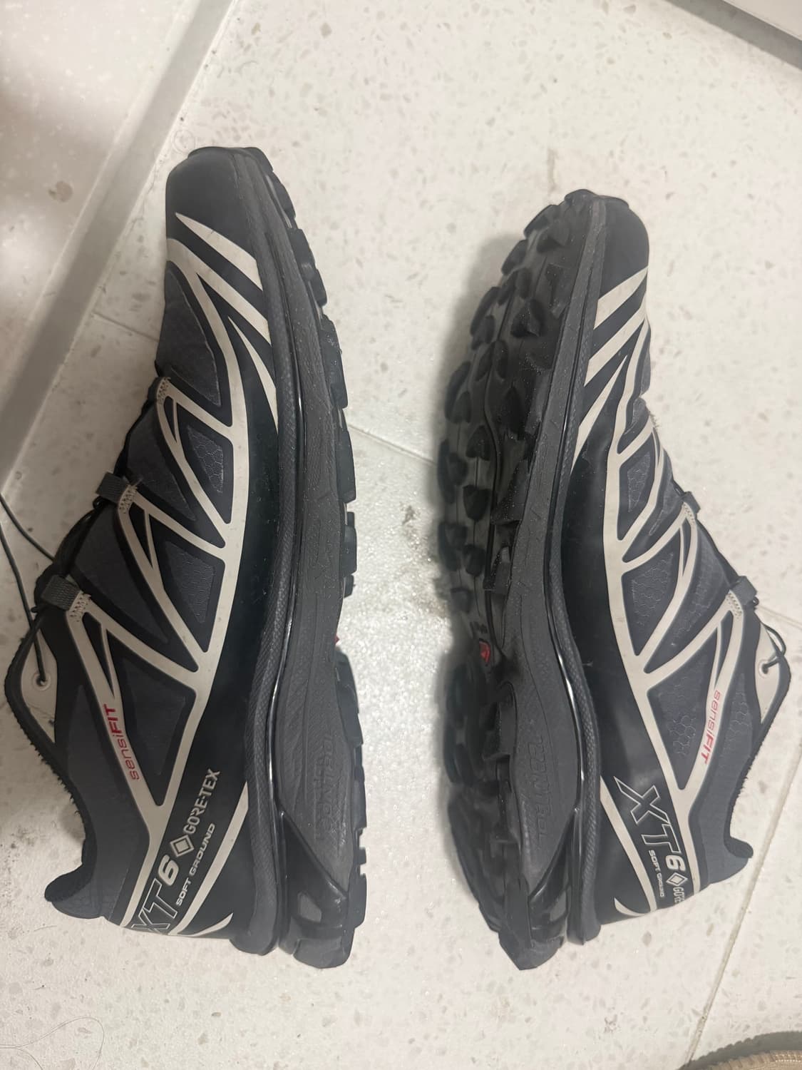 살로몬 xt6 gtx 블랙에보니 285사이즈 팝니다 상품이미지4