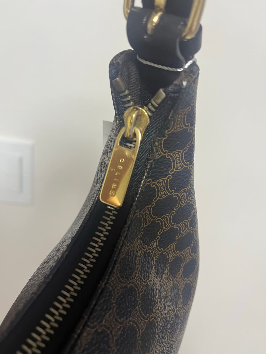 셀린느 블랙 마카담 호보백 상품이미지6