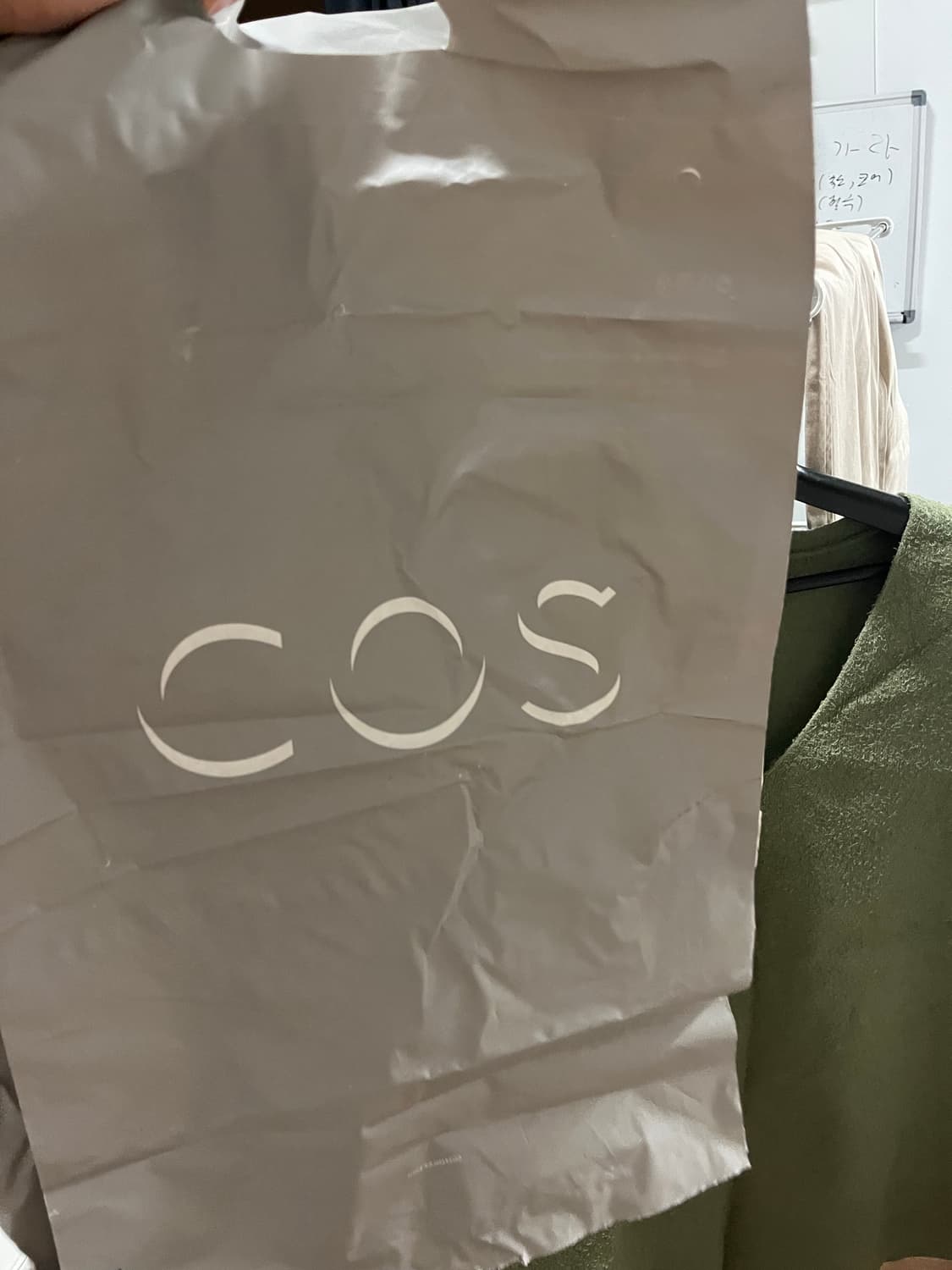 코스 cos 잔디베스트 S 팝니다 상품이미지9