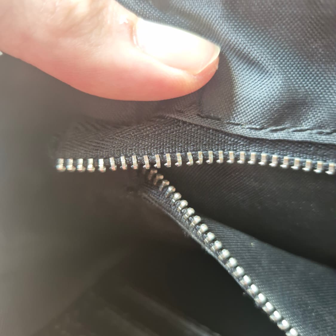 펜디 클러치백 상품이미지4