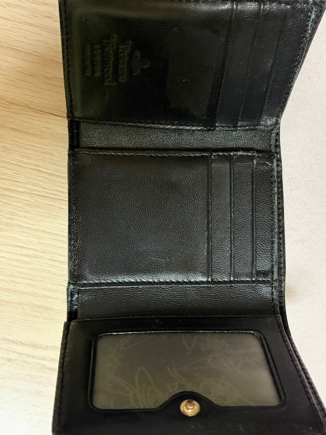 비비안 웨스트우드 지갑 월렛 골드 블랙 상품이미지5