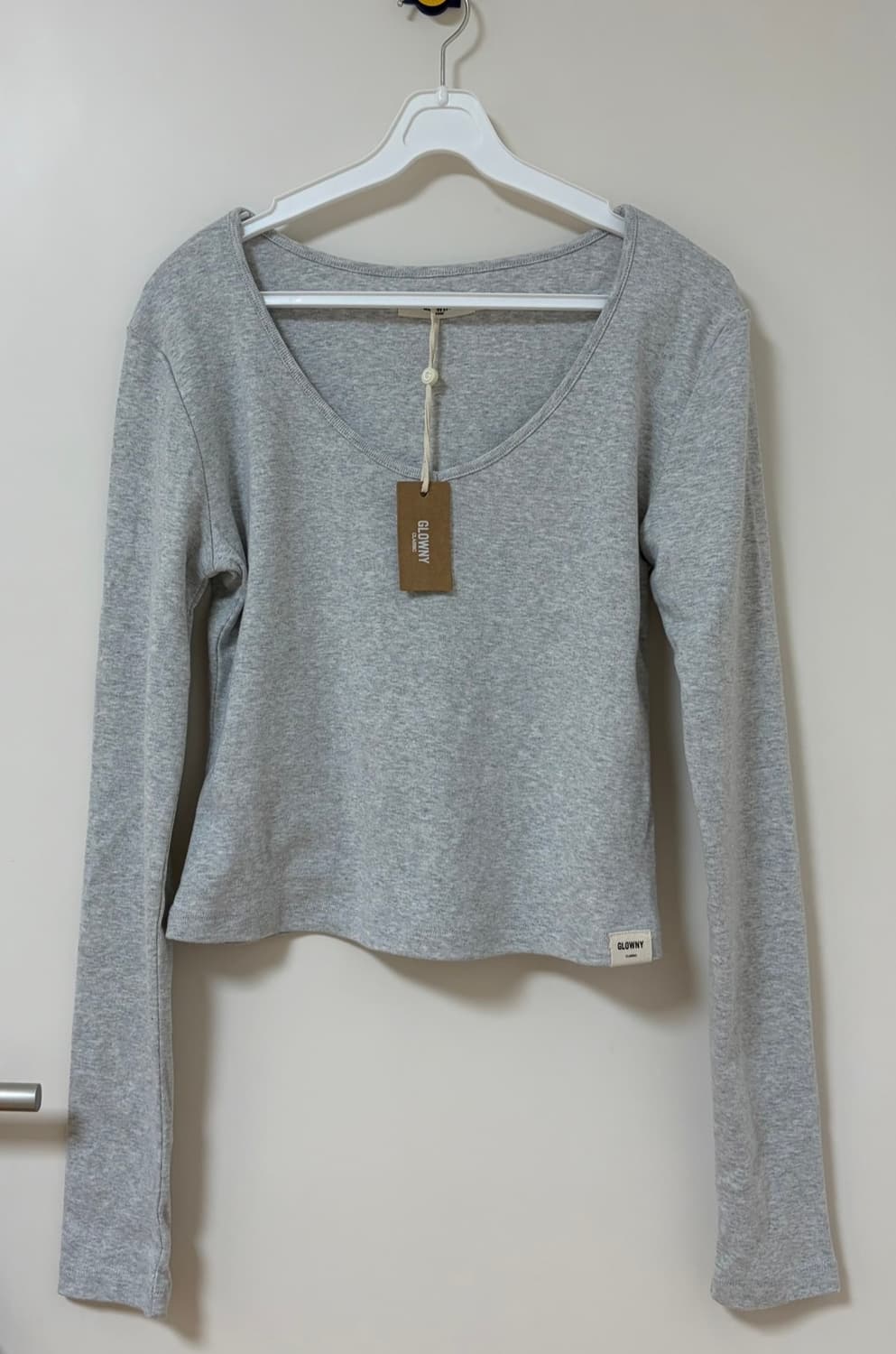 택o 새상품) 글로니 지 클래식 브이넥 롱슬리브 그레이 상품이미지1