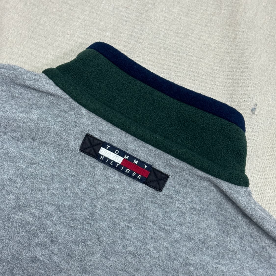 타미힐피거 90s 빈티지 기모 플리스 반집업 XL 상품이미지4