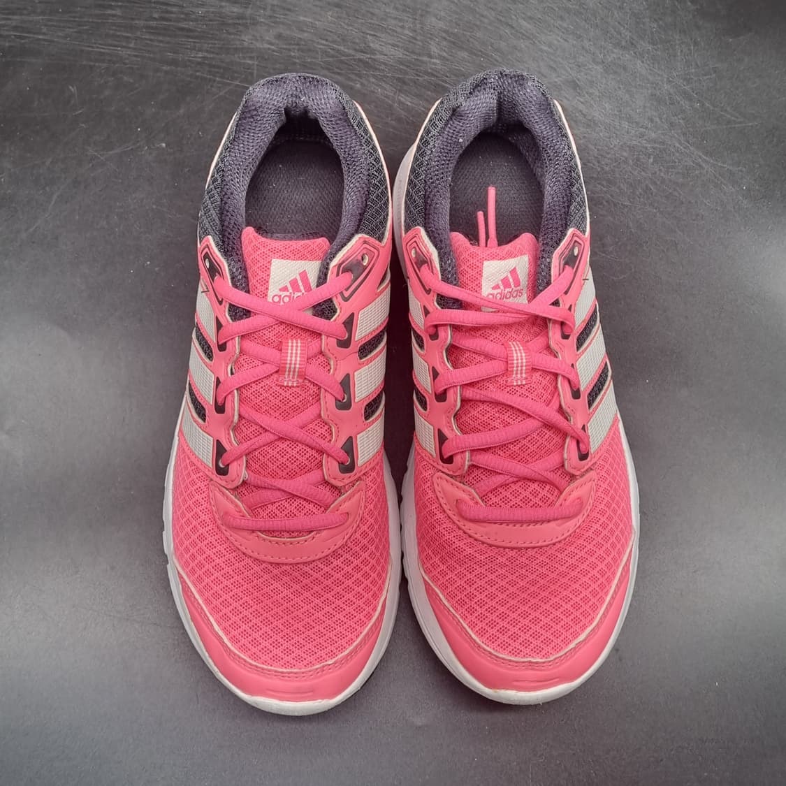아디다스 듀라모 6 핑크 운동화250 상품이미지2