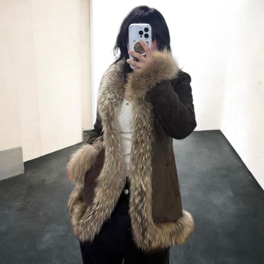 세실맥비 스웨이드 퍼 브라운 무스탕 상품이미지2